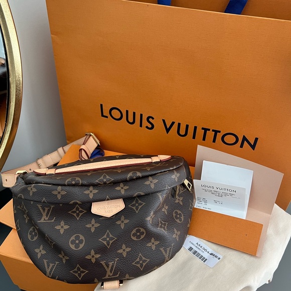 SOLD - LOUIS VUITTON BUMBAG NEW $5000 - Picture 2 of 10